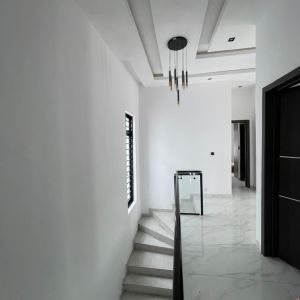 5 Bedroom Fully Detached Duplex