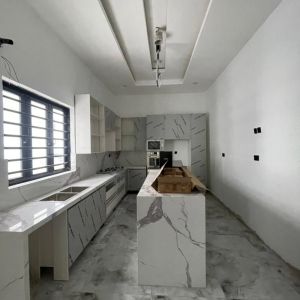 5 Bedroom Fully Detached Duplex